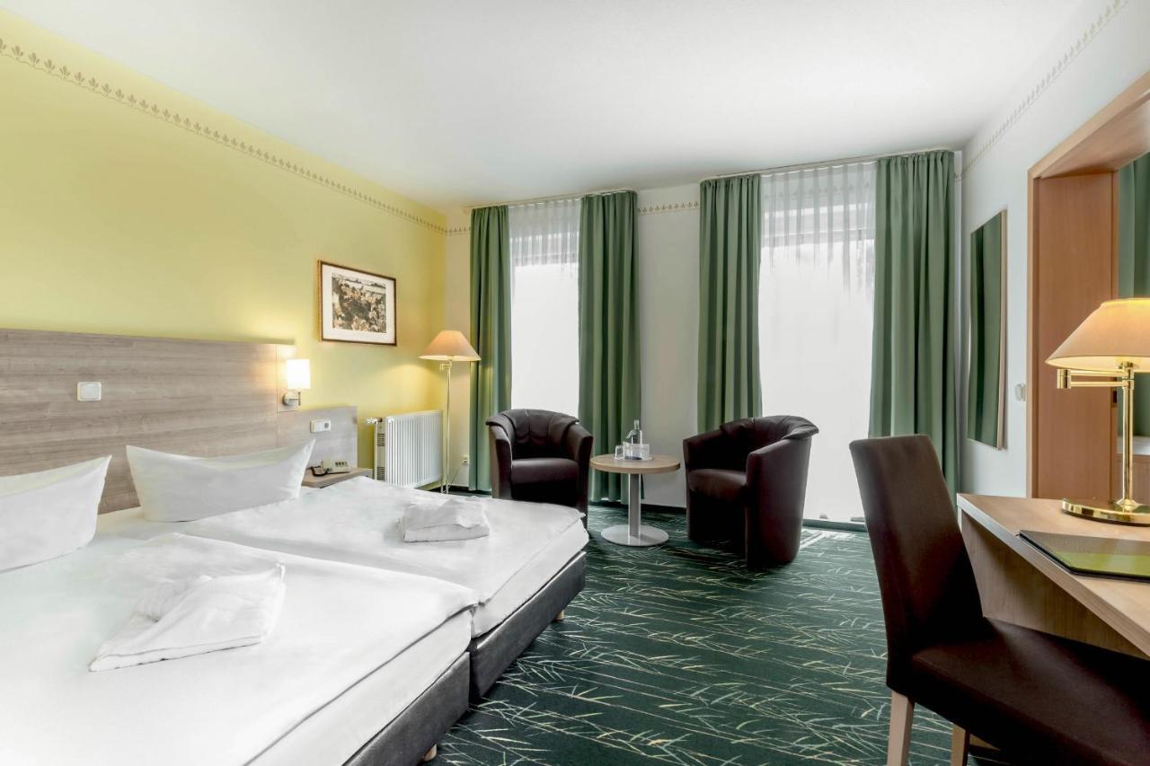 Sonnenhotel Feldberg Am See Mit Schwimmbad, Sauna Und Dampfbad Feldberger Seenlandschaft Exteriér fotografie