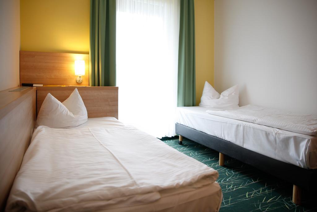 Sonnenhotel Feldberg Am See Mit Schwimmbad, Sauna Und Dampfbad Feldberger Seenlandschaft Pokoj fotografie