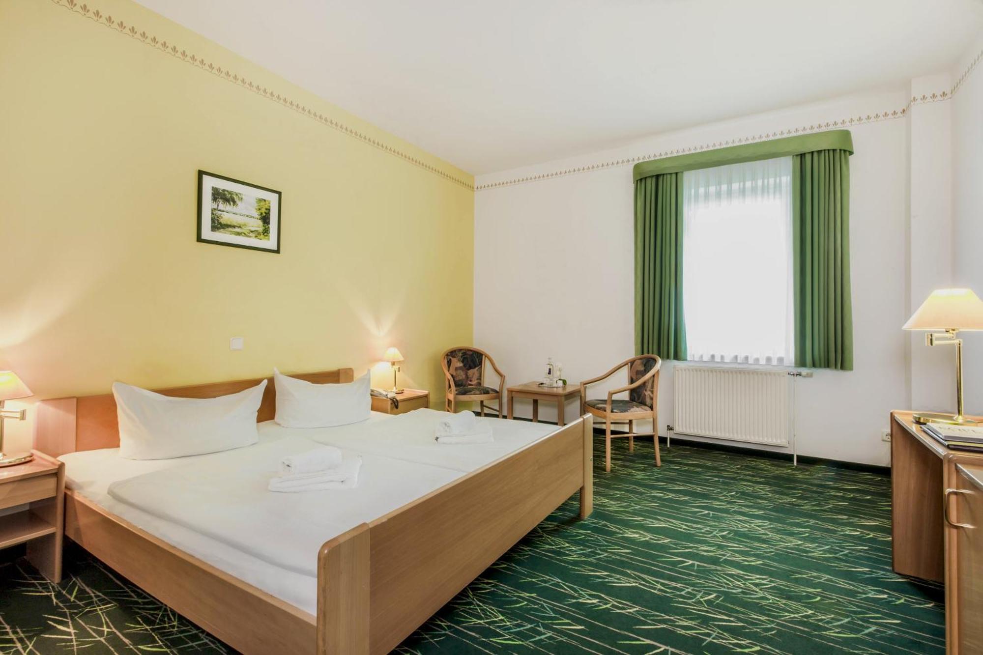 Sonnenhotel Feldberg Am See Mit Schwimmbad, Sauna Und Dampfbad Feldberger Seenlandschaft Exteriér fotografie