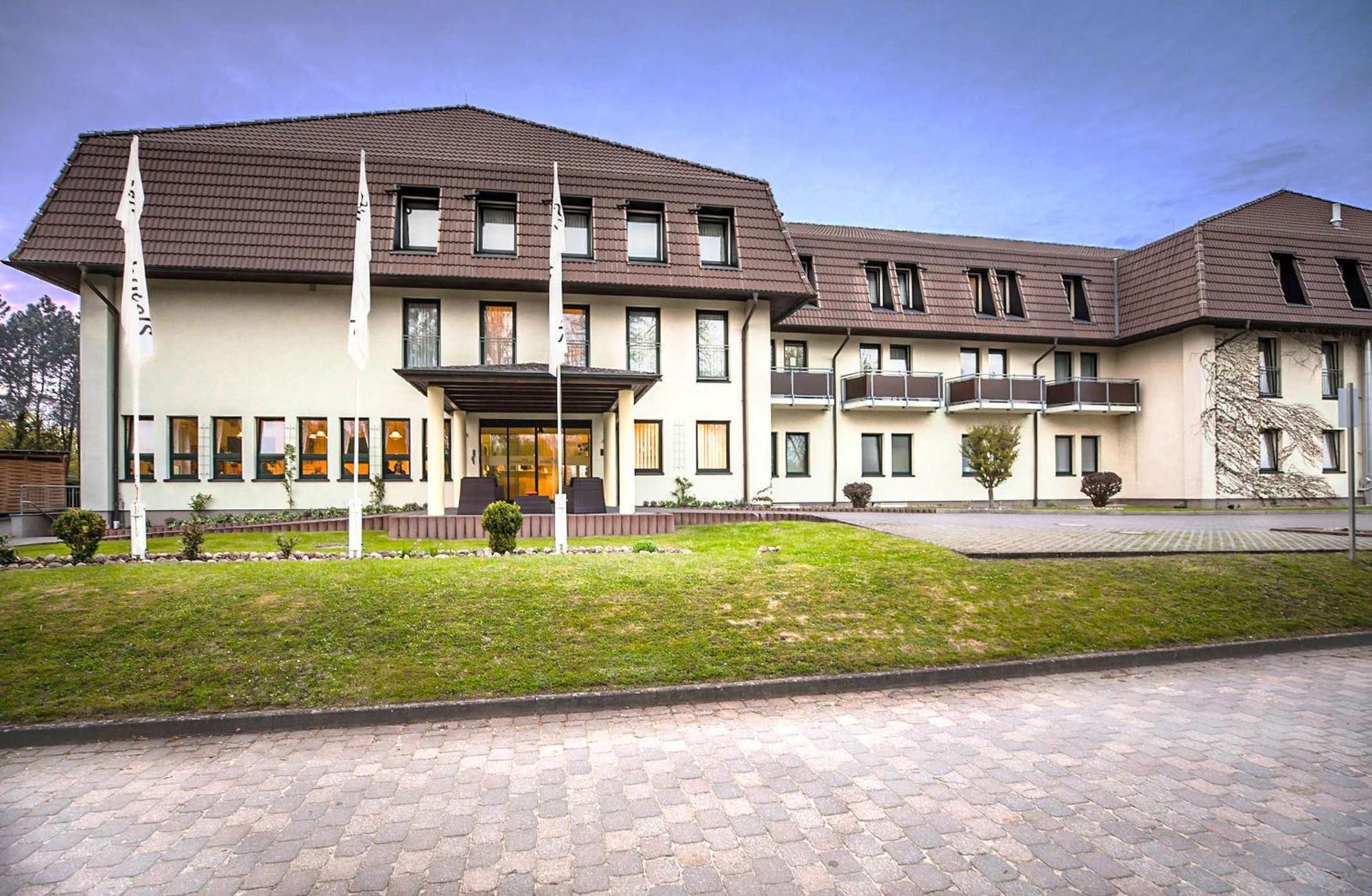 Sonnenhotel Feldberg Am See Mit Schwimmbad, Sauna Und Dampfbad Feldberger Seenlandschaft Exteriér fotografie