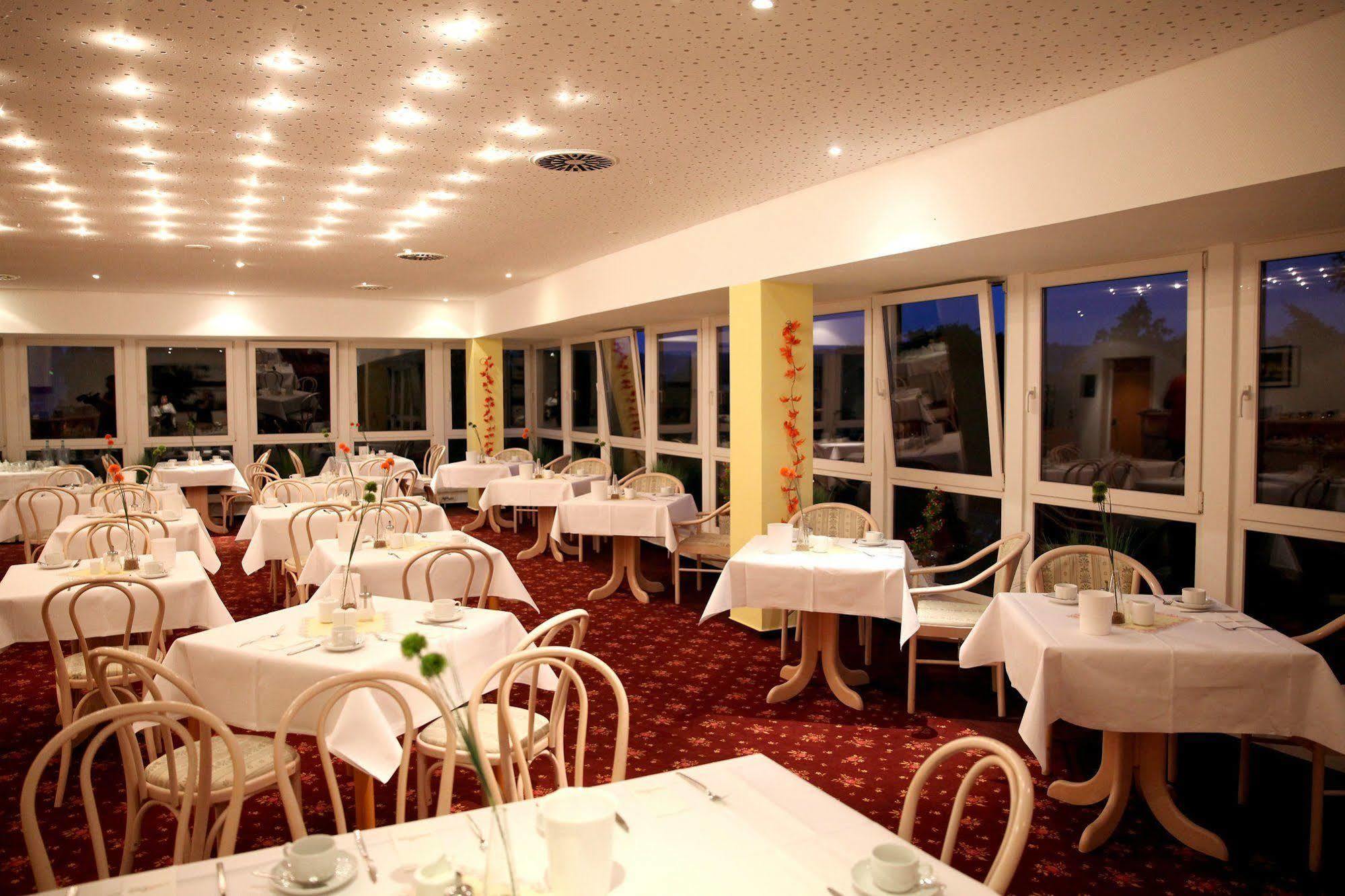 Sonnenhotel Feldberg Am See Mit Schwimmbad, Sauna Und Dampfbad Feldberger Seenlandschaft Exteriér fotografie